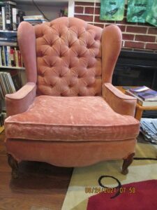 How to Rescue a Smelly Soft Chair Image